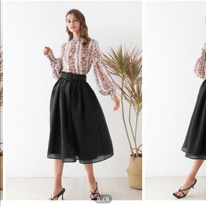 BNWT Chicwish - 
Soft Organza Pleated Midi Skirt in Black